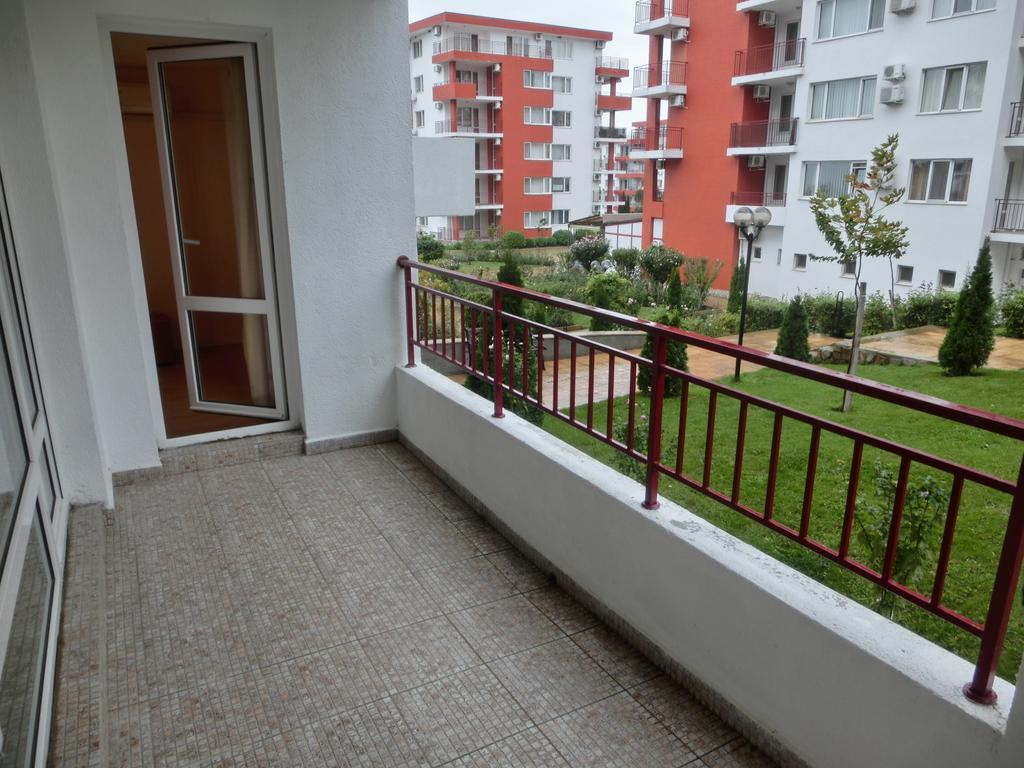 Apartment Panorama On Complex With Pools And Beach, Sveti Vlas Exterior photo